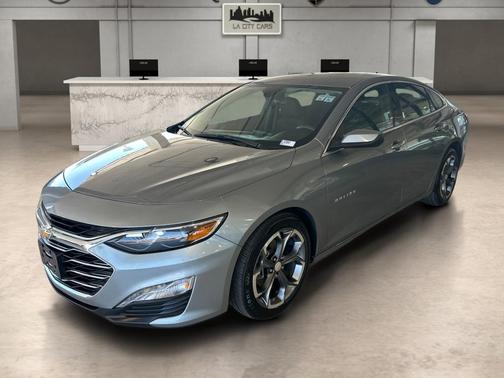 Sterling Gray Metallic 2024 Chevrolet Malibu FWD 1LT