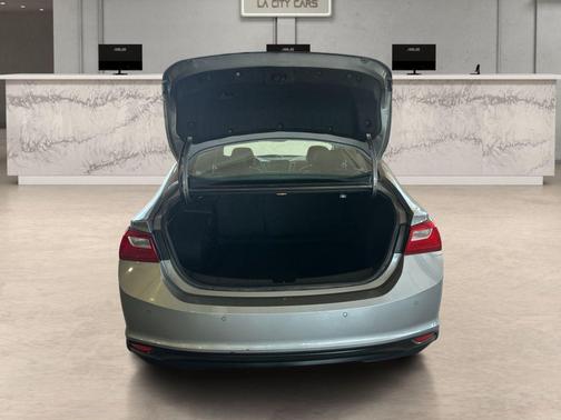 Sterling Gray Metallic 2024 Chevrolet Malibu FWD 1LT