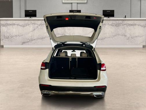 White 2019 Mercedes-Benz GLC 300 Base