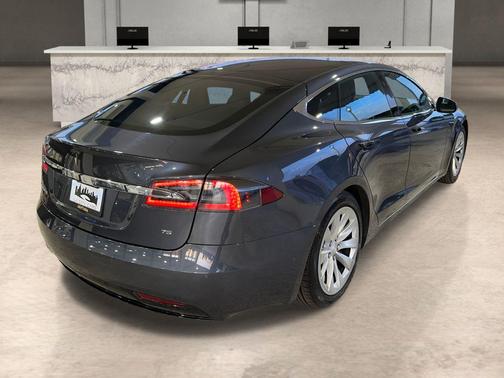 2017 Tesla Model S 75