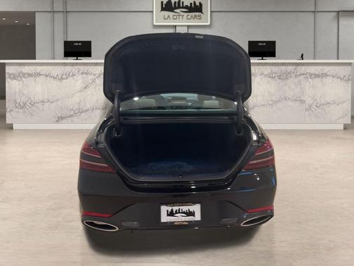 2024 Genesis G70 2.5T RWD