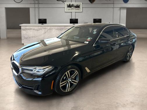 Jet Black 2023 BMW 530 i