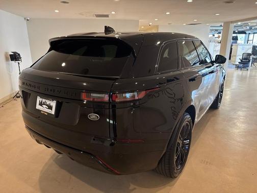 2022 Land Rover Range Rover Velar P250 S R-Dynamic