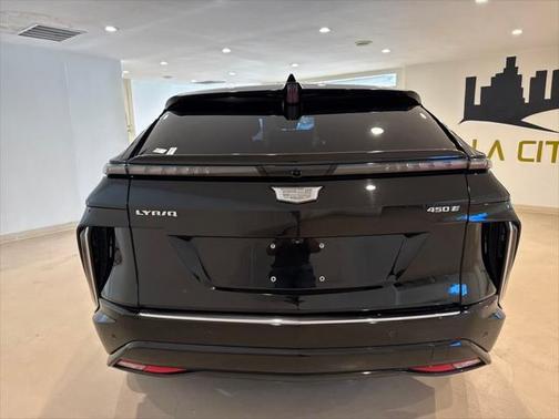 2023 Cadillac LYRIQ RWD Luxury