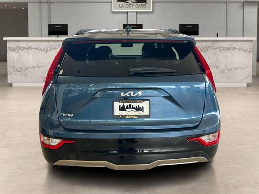 Mineral Blue 2024 Kia Niro EV Wind
