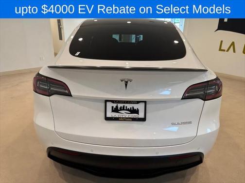 2022 Tesla Model Y Performance Dual Motor All-Wheel Drive