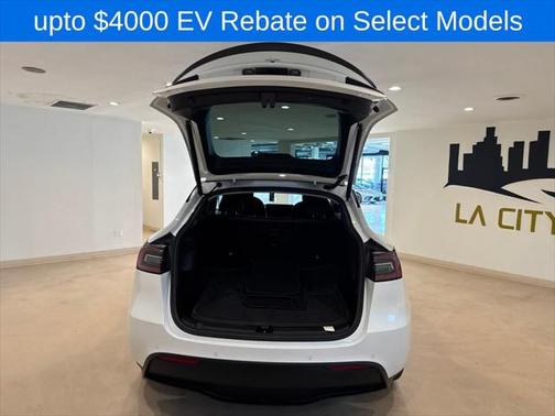 2022 Tesla Model Y Performance Dual Motor All-Wheel Drive