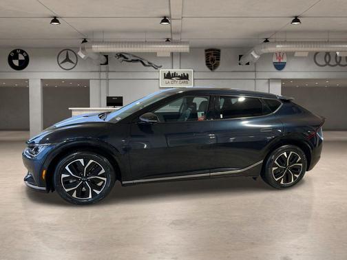 2023 Kia EV6 Wind