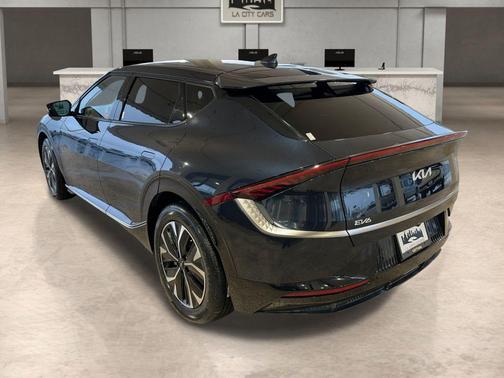 2023 Kia EV6 Wind