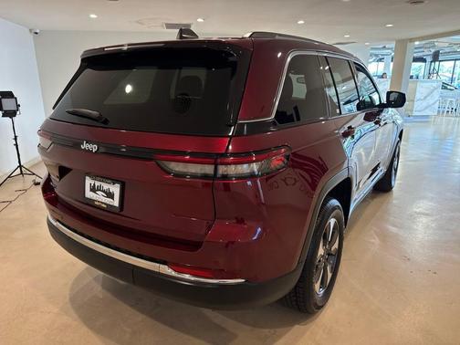 2023 Jeep Grand Cherokee 4xe Base