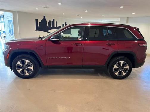 2023 Jeep Grand Cherokee 4xe Base