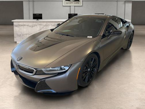 2020 BMW i8 Base