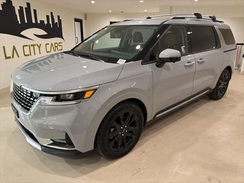 2024 Kia Carnival SX