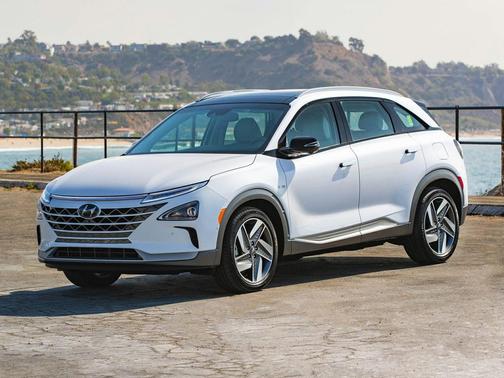 2021 Hyundai NEXO Blue