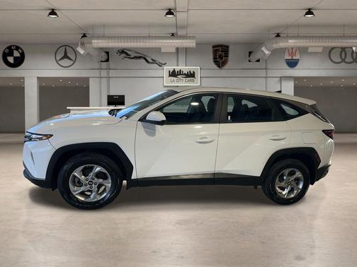 2024 Hyundai TUCSON SE