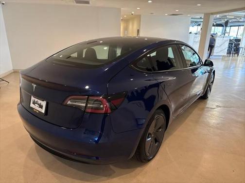 2022 Tesla Model 3 Standard Range