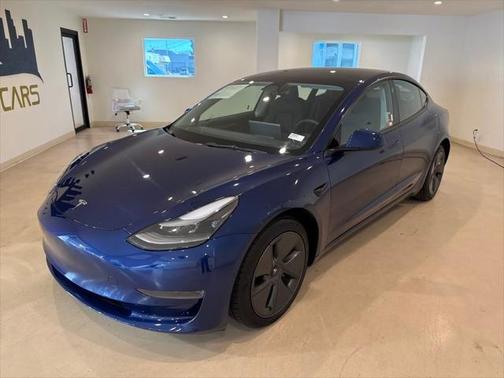 2022 Tesla Model 3 Standard Range
