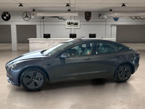 Gray 2023 Tesla Model 3 Standard Range