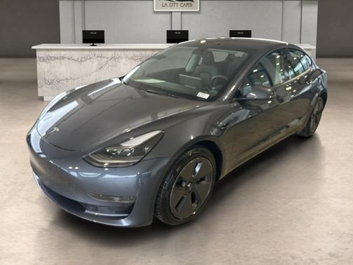 Gray 2023 Tesla Model 3 Standard Range