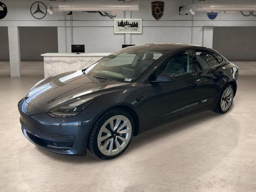 2023 Tesla Model 3 Standard Range