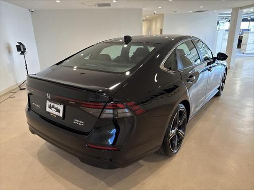 2024 Honda Accord Hybrid Base