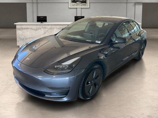 2023 Tesla Model 3 Standard Range