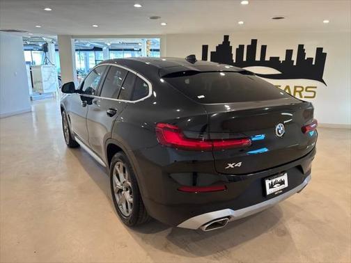 2024 BMW X4 xDrive30i