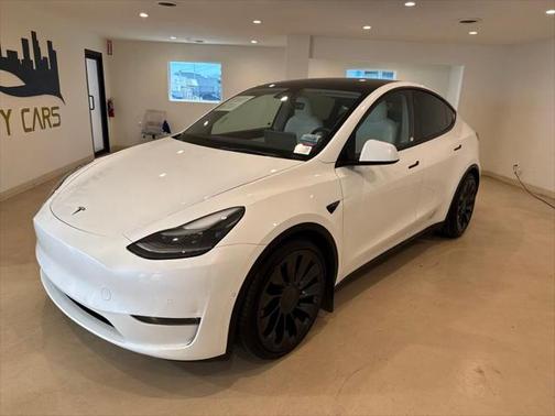 2022 Tesla Model Y Performance Dual Motor All-Wheel Drive