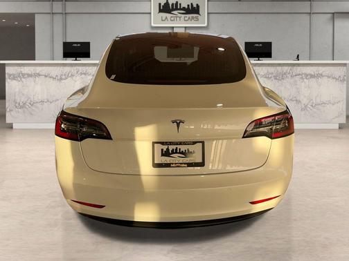 2017 Tesla Model 3 Long Range