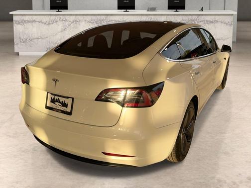 2017 Tesla Model 3 Long Range