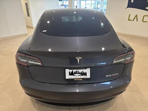 2020 Tesla Model 3 Performance
