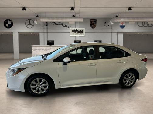 Ice 2024 Toyota Corolla LE