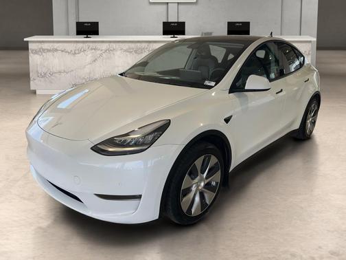 2021 Tesla Model Y Long Range Dual Motor All-Wheel Drive