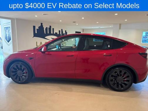 2023 Tesla Model Y Performance Dual Motor All-Wheel Drive