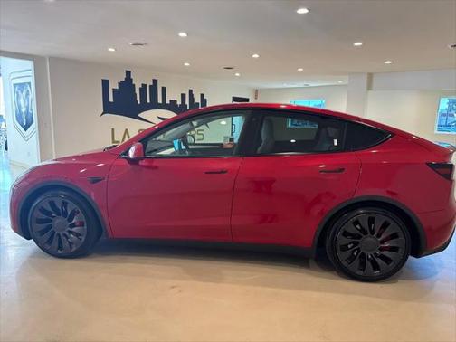 2023 Tesla Model Y Performance Dual Motor All-Wheel Drive