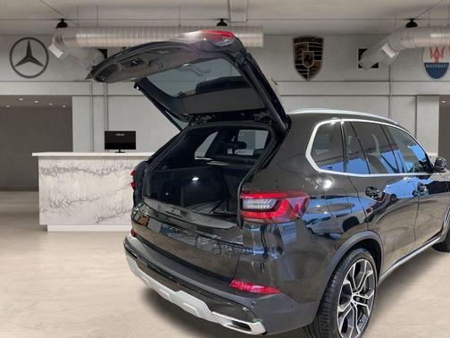 2023 BMW X5 PHEV xDrive45e