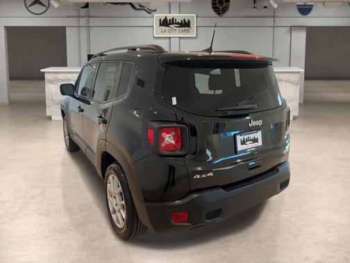 2022 Jeep Renegade Latitude