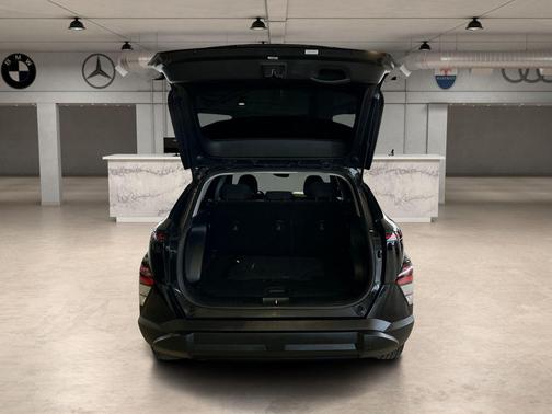 Abyss Black Pearl 2024 Hyundai KONA SEL