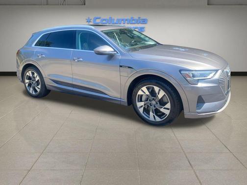 2021 Audi e-tron Premium