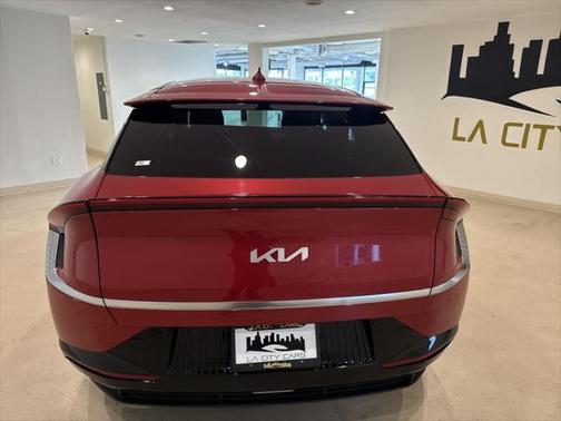2023 Kia EV6 Wind