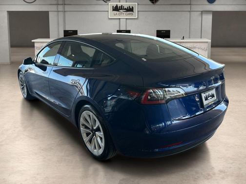 Deep Blue Metallic 2023 Tesla Model 3 Standard Range