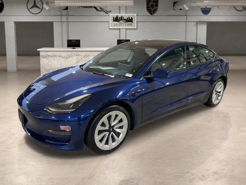 2023 Tesla Model 3 Standard Range