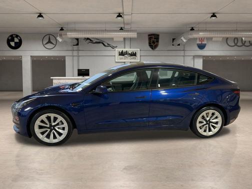 2023 Tesla Model 3 Standard Range