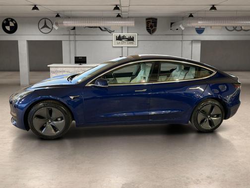 2018 Tesla Model 3 Standard
