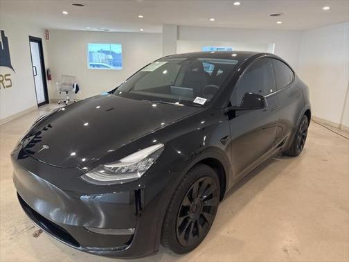 2022 Tesla Model Y Long Range Dual Motor All-Wheel Drive