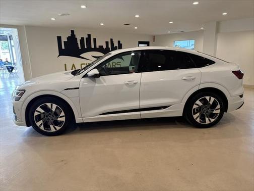 2022 Audi e-tron Sportback S line Premium