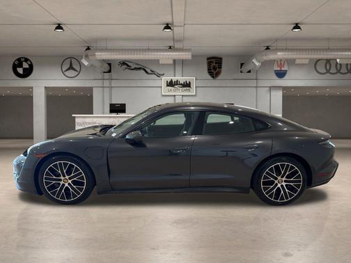 2023 Porsche Taycan Base