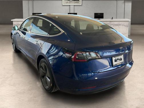 2019 Tesla Model 3 Standard Range