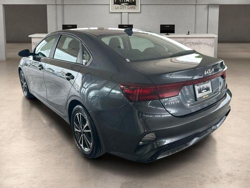 Gravity Gray 2024 Kia Forte LXS