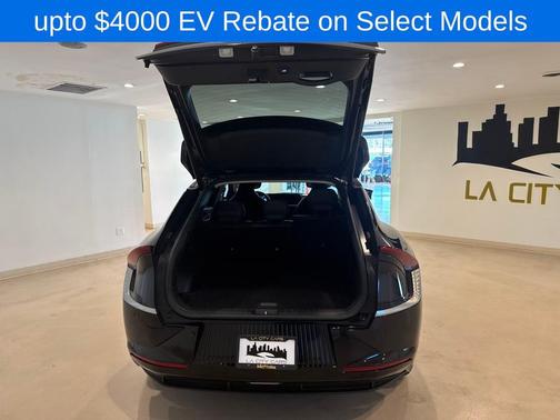 2023 Kia EV6 Wind